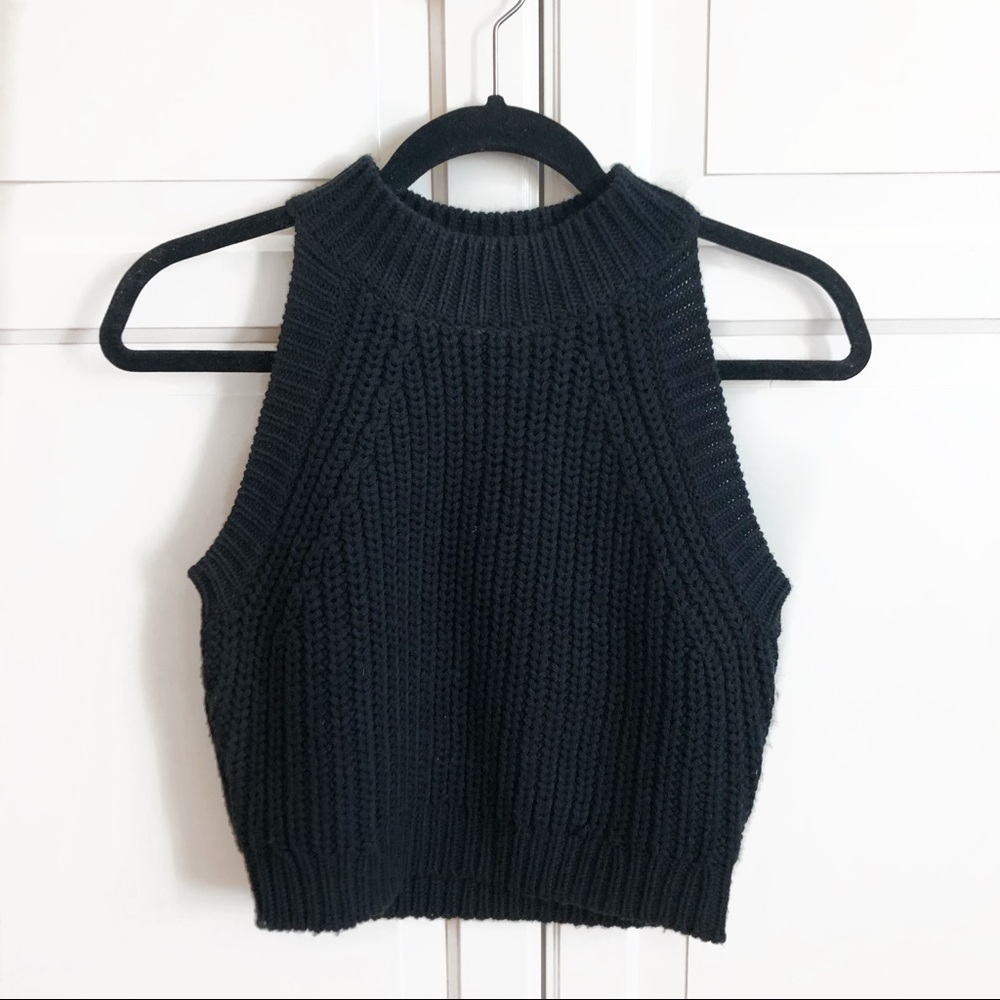 LIKE MYNDED Black Sleeveless Sweater Tank